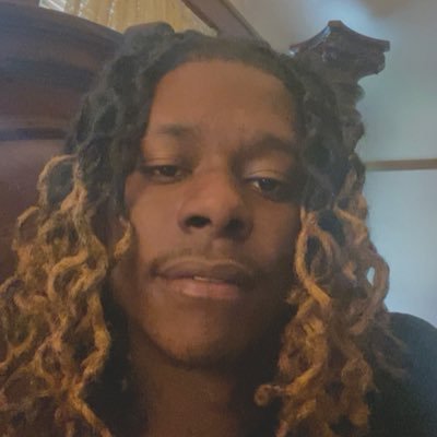 MaggCbfw's profile picture. I done had a bag , lost a bag then got a bigger bag 💼