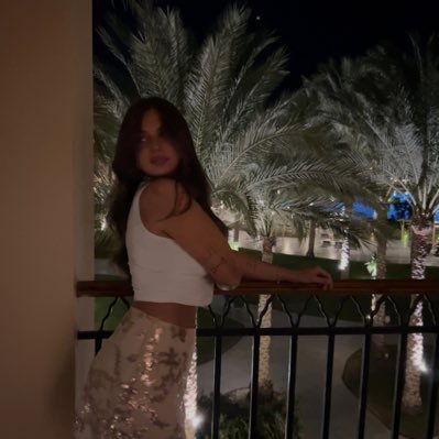 matiib2001's profile picture. un’egocentrica indecisa lamentona chiacchierona che parla a vanvera attualmente in sciopero contro @inter || @dramMatica__ x ancora più puttanate