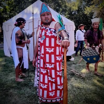 Tezcacoyotl's profile picture. - Recreación Historica prehispánica.
- Comisiones (dibujos).
- Proyectos (varios, principalmente prehispánicos)