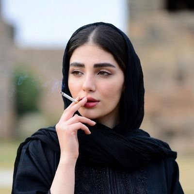 sainsa77's profile picture. 🏏

 🚬

💔