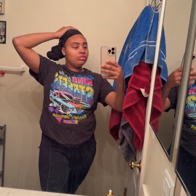 YeaIamJada's profile picture. 26.