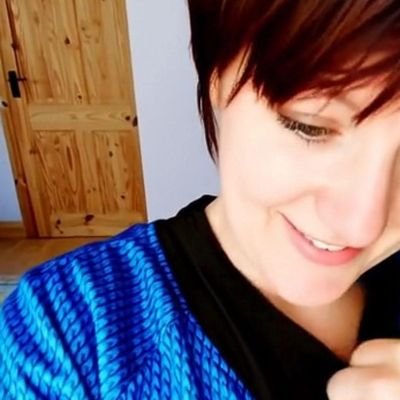 axefairy23's profile picture. NO DMS - FREE PALESTINE 
 FEMALE IRISH Full combat Sword Polearm  Axe medieval armoured fighter. 
Halloween ...Horror ....Sci-Fi ..
On the right side of History