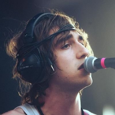 dailycamwinter's profile picture. daily pictures of cameron winter & geese | unaffiliated account