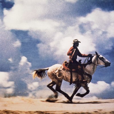 pizway's profile picture. The more things change,the more they stay the same.
我又划着我的断桨出发了