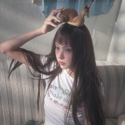 wrldwarv's profile picture. 