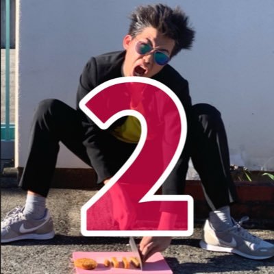 menchiniki's profile picture. 