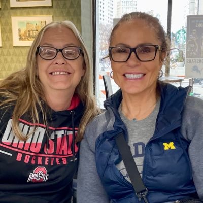 mkgoblue's profile picture. 〽️ fan since the Bo & Woody days! Don’t talk sh*t to me if you don’t know who Captain Kangaroo is 💯#RetLEO  #MentalHealth #Ally✊ #OnePride #GoBlue #NoPolitics