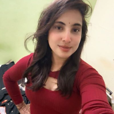 Dchshikha's profile picture. Observer of society’s soul