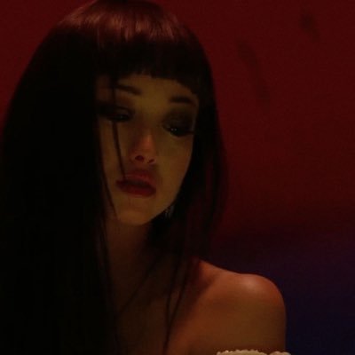 Thevampyy_'s profile picture. 