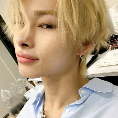 enwshiz's profile picture. 𝘑𝘶𝘴𝘵 𝘵𝘰 𝘨𝘦𝘵 𝘢𝘯𝘰𝘵𝘩𝘦𝘳 𝘵𝘢𝘴𝘵𝘦 𝘰𝘧 𝘺𝘰𝘶… ☀︎