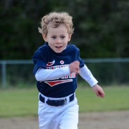 tcoop_9's profile picture. lake Washington high school | 2028 | 3.9 gpa | 6’1 160lbs | Email thomaswcooper@outlook.com | phone 425-410-9915 |