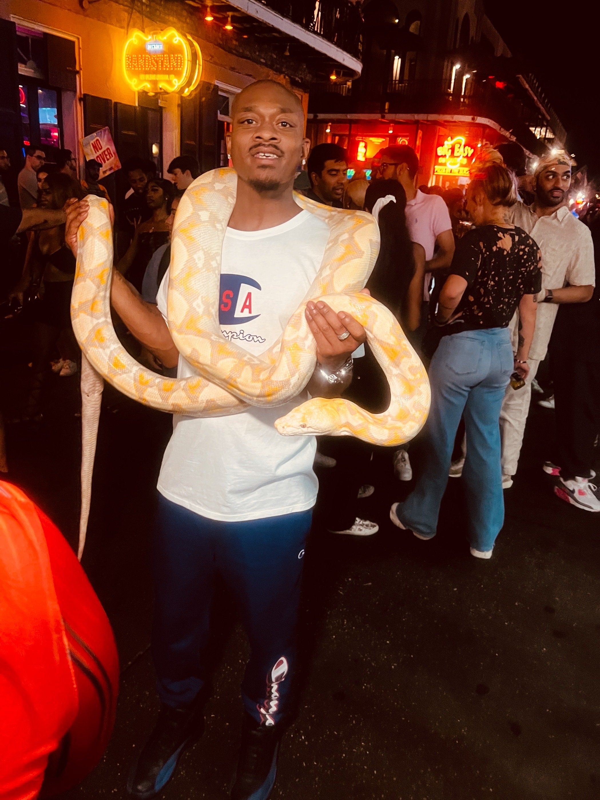 AlexKenned8wxd's profile picture. 