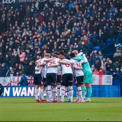 JoshHodginsNew's profile picture. 27 years old support bwfc @OfficialBwfc 🙏Bwfc Forever  till I die #Bwfc 👊 go every bolton home game  🎮 love football ⚽️ 💙 Bwfc Since 2009