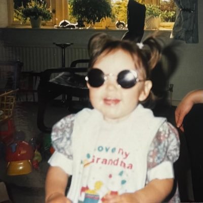 xo_xolnjecn's profile picture. Live Laugh Lauren 🌻