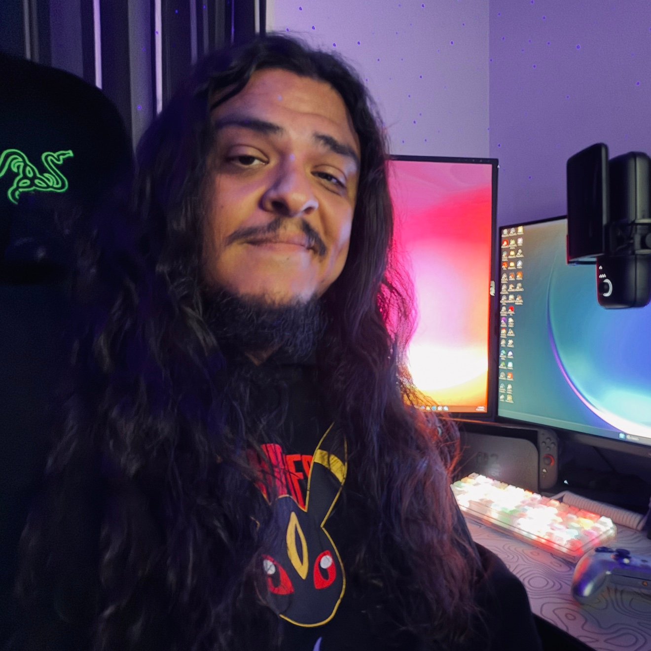 violentsaint_tv's profile picture. Christian, a lifelong gamer and content creator, specializes in streaming a diverse range of games, including Destiny 2, Call of Duty, and Fortnite.