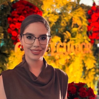 camileonok's profile picture. Egresada-Ciencias Políticas y Gestión Pública.  Directora de ADN7 Azuay. Asambleísta ❤️💛
