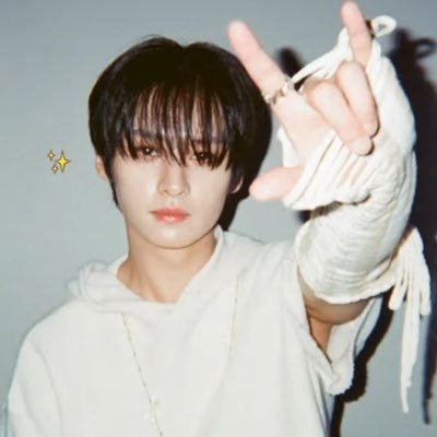 rudifq's profile picture. #1 staybit °❀⋆.ೃ࿔*:･