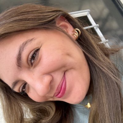 AngiePerez67's profile picture. Learning to fly