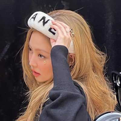 idolrby's profile picture. 