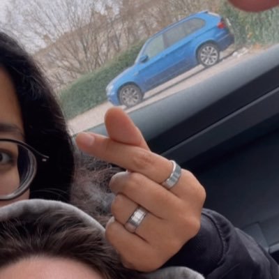 jadspk's profile picture. femme d'une star twitter