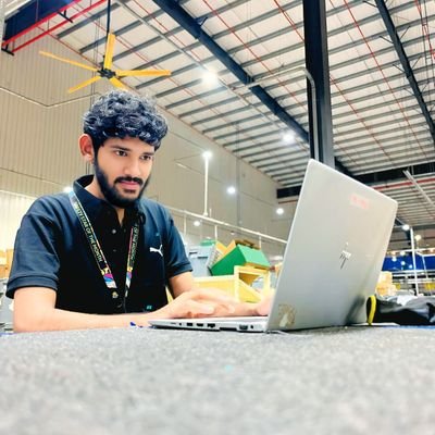 IsshaqV63542's profile picture. 