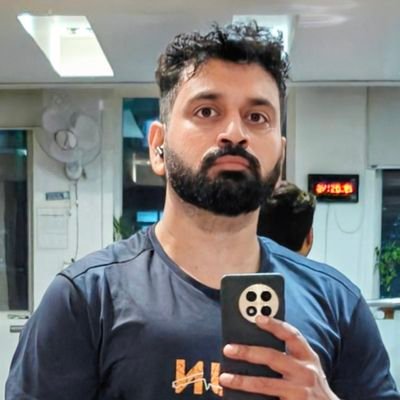 shwetabhmmmec's profile picture. Traveller, Foodlover and Yes Software Engineer