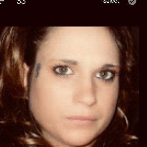 Naomifseu's profile picture. 