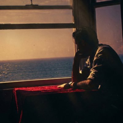 lafindelanuit's profile picture. you have a vast, vast soul and i will always, always come back to it.