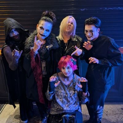 p1ll0wf1ghtdttd's profile picture. ◎ 🍉 ◎ He/Him ◎ 18  ◎ UK ◎