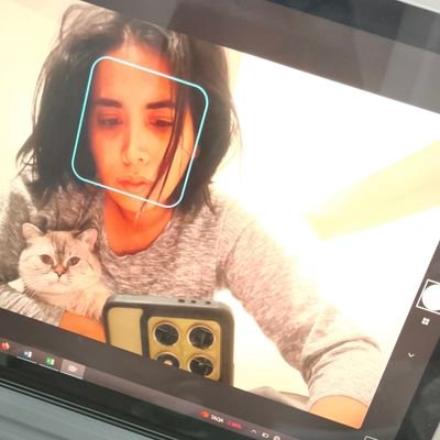 nothgbthopeless's profile picture. در روز خاکسپاریش برف می‌بارید‌.