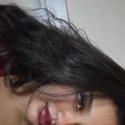 duaaaazahir's profile picture. 