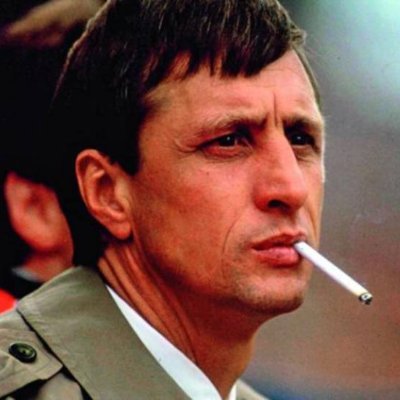 JuanituDoe's profile picture. Déu vos guard. Si callo rebento, com diu ma mare.
 "Al fossar de les Moreres no s'hi enterra cap traïdor; fins perdent nostres banderes serà l'urna de l'honor"