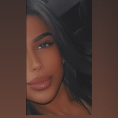 zouza241's profile picture. 