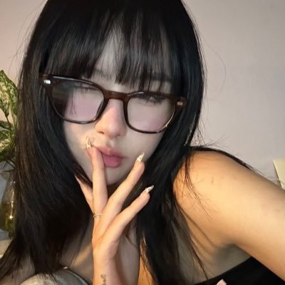 skyofstella's profile picture. always for sky wongravee · chokunaston ♥️ | Polyglot 🇺🇸🇮🇩🇹🇭🇰🇷 | Talk about BL a lot ♡ | sometimes translate | 𝗗𝗠 🚫