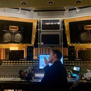 muskyprivately's profile picture. CEO-SpaceX🚀 Tesla🚘 Founder-The Boring Company Co-founder of Neuralin