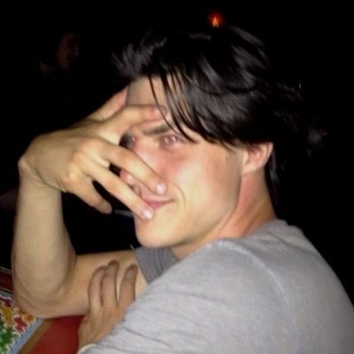 corvettedoll's profile picture. kind of a weird girl… ♡