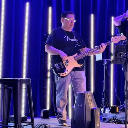 Nvrsaydinosaur's profile picture. Christian techie & bass guitarist. 
Training trainers. - 2 Tim. 2:2
Ephesians 2:8, 9 & 10. #GoHawks!