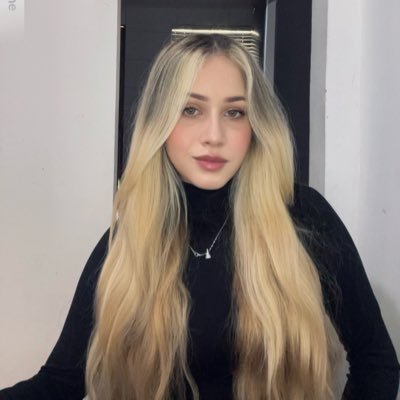 _Novitzki's profile picture. 