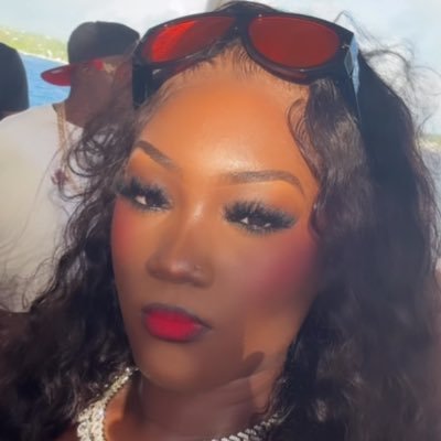 ryy_444's profile picture. 🙂‍↕️