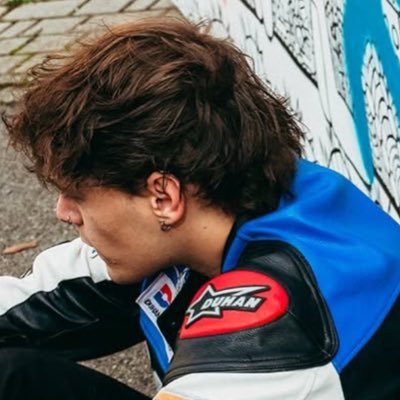 leonverlaine's profile picture. buon viso quindi narciso