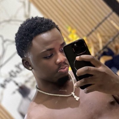 Vharlentinoo's profile picture. Alhamdullilahi @Tino_Gadget