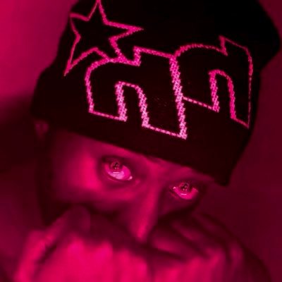 greazzzz_'s profile picture. THE LEADER OF THE NEW WORLD ϟ