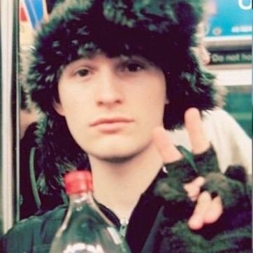 doublevamp's profile picture. i like tv shows films and yaoi 𐔌՞. .՞𐦯 priv @fangf4ll