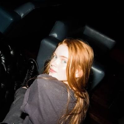 _femmexfatale_'s profile picture. tired