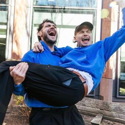 alexartdove's profile picture. 25 | All pronouns |🇬🇧🇱🇹|🏳️‍⚧️| Silly lil guy
https://t.co/xkHb5nYRob - add me :)