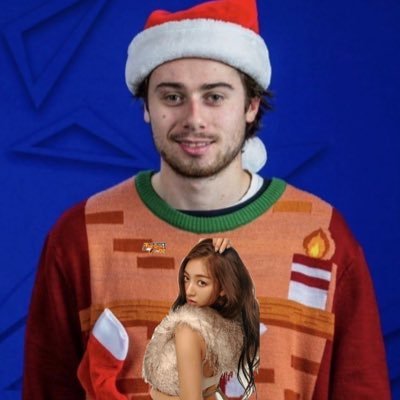 quinnhueghes's profile picture. quinn hughes aegyomaxxing #canucks #njdevils #leafsforever #texashockey
