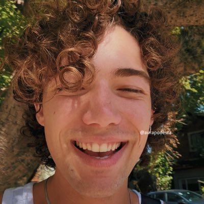 aurapodesta's profile picture. HIJA TOTILA