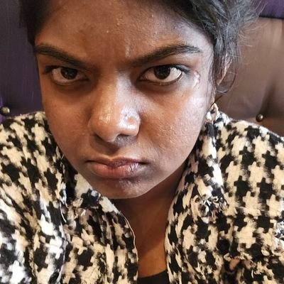 blahrathi's profile picture. misandrist | connaisseur de thé