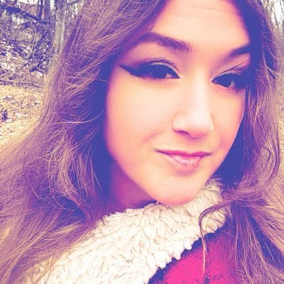 Sheri_Yack78's profile picture. 👑❤️🇨🇦 $AKIRA 🐉 $WIFEY 💍 love #NFTS 🎨🖌️ #Nature 🌳🦋 & #MUSIC 🎶🎧