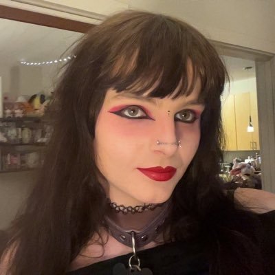 iAxessor's profile picture. 27 | 🐕‍🦺 silly little puppy🐕‍🦺 | she/her | priv: @nikkipriv666 | 🖤 @megageese 🖤 |